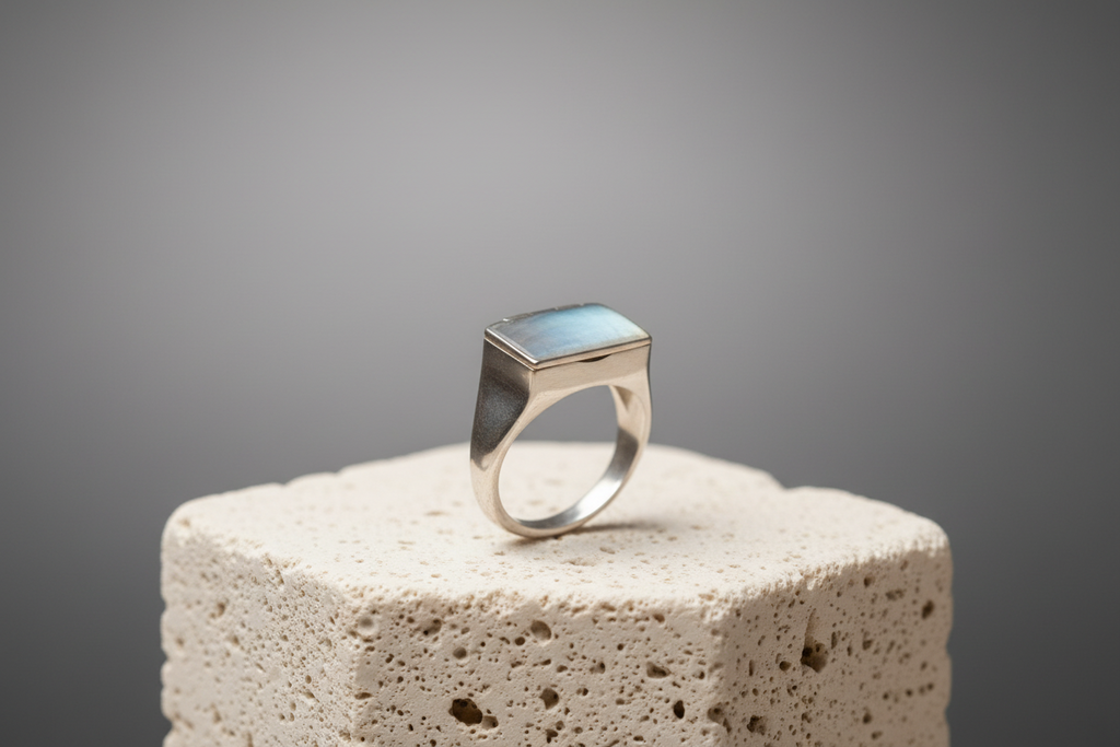 Elysia Essential Silver en Argent — pierre rubis | Bague Charlotte Champagne